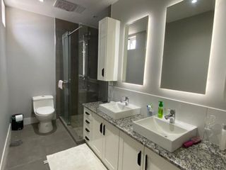 Foto 13 de Casa de Venta en Vía San Mateo, Manta, Ecuador