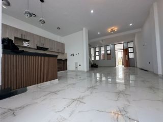 HERMOSA CASA DE ESTRENO EN VENTA EN URB.ALAMEDA COUNTRY CLUB