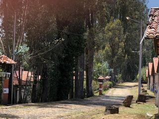 Foto 3 de VENTA TERRENO CON PENDIENTE URB. EL REFUGIO SECTOR ALANGASI / PINTAG