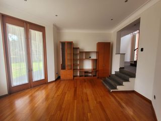 Foto 7 de RESIDENCIA EXCLUSIVA EN LA PLANICIE – ELEGANCIA, CONFORT Y NATURALEZA