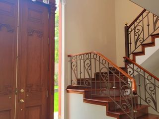 Foto 2 de RESIDENCIA EXCLUSIVA EN LA PLANICIE – ELEGANCIA, CONFORT Y NATURALEZA