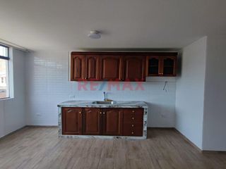 Foto 2 de Ocasión!! Departamento En Zona Comercial/ En Venta /SMP