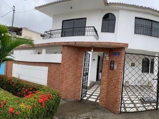 Foto 1 de VENTA DE CASA EN GARZOTA (MERWIN)
