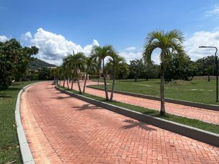 Foto 11 de Exclusiva casa en Anpoima Cundinamarca con Piscina 5 hab - 4 baños