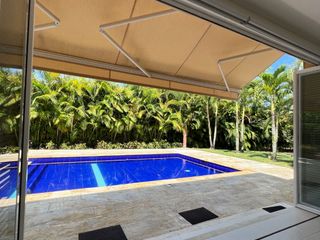 Foto 8 de Exclusiva casa en Anpoima Cundinamarca con Piscina 5 hab - 4 baños