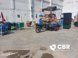 Foto 5 de VENTA LOCAL Y/O TERRENO EN CERCADO DE LIMA