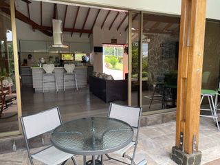 Venta de casa campestre en Calarca Quindio sector la Bella