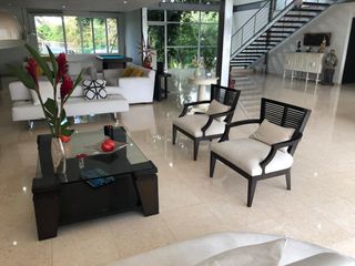 Foto 6 de Casa de lujo en venta en Club lagos de caujaral. Vista al lago y campos de golf. Barranquilla