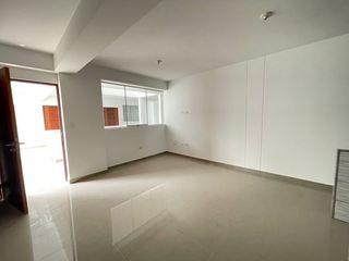 Foto 7 de Departamento De Estreno En Venta Urbanización Mayorazgo Ate