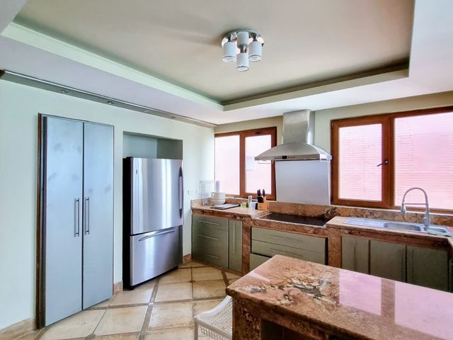 Vendo Penthouse Edificio Alcantara Zona Mall del Pacifico