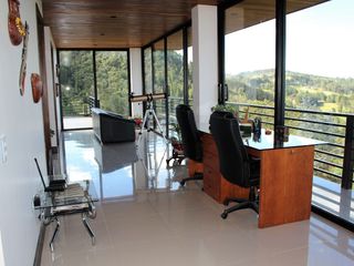 Foto 9 de Best Mountain Views - 20 Minutes From Medellin, Residential Community