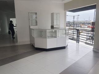 Foto 16 de En alquiler Isla Planta Baja en Plaza Comercial Vizcaya, Ciudad Celeste Vía a Samborondon