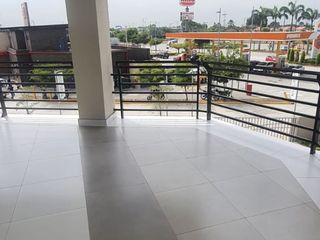 Foto 14 de En alquiler Isla Planta Baja en Plaza Comercial Vizcaya, Ciudad Celeste Vía a Samborondon