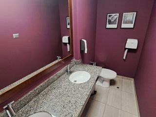 Foto 6 de Oficina en venta, cerca a la Clinica Delgado !!!