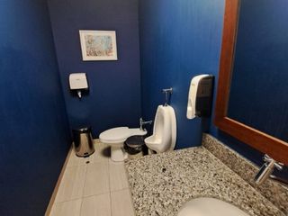 Foto 5 de Oficina en venta, cerca a la Clinica Delgado !!!