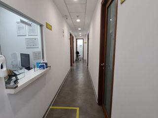 Foto 7 de Oficina en venta, cerca a la Clinica Delgado !!!