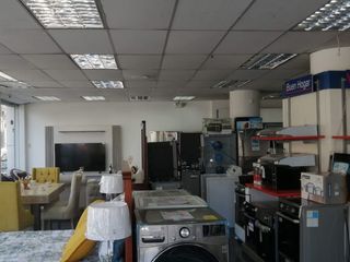 Foto 11 de Edificio Comercial en Renta Riobamba