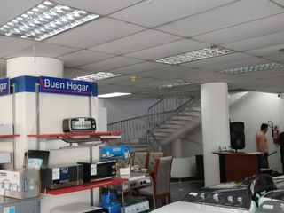 Foto 12 de Edificio Comercial en Renta Riobamba