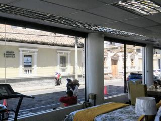 Foto 9 de Edificio Comercial en Renta Riobamba