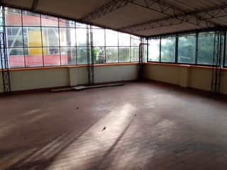 Foto 18 de Venta de casa comercial frente al exito panamericana