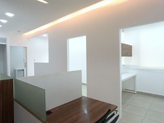 Foto 12 de Venta de oficina, Kennedy Norte, Guayaquil-Ecuador