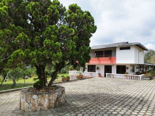 PR18435 Casa Finca en venta en el sector Santa Elena