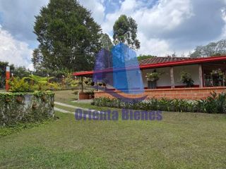 Arriendo casa campestre ubicada en el municipio de Guarne Antioquia, vereda garrido