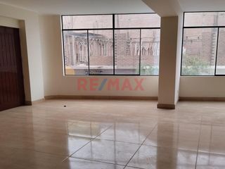 Venta De Departamento En San Antonio De Carabayllo 112 M2