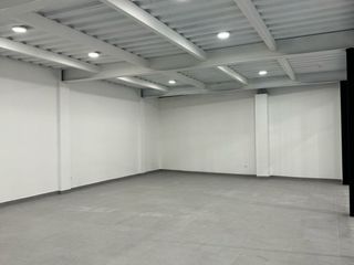 Foto 9 de RENTO LOCAL COMERCIAL 93M2, EL CICLISTA