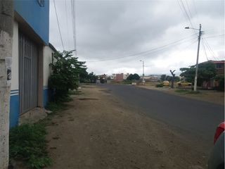 Foto 2 de casa amoblada de alquiler en Manta zona norte