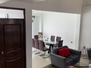 Foto 4 de VENDO CASA DOS PISOS EN LA URB. MONTE BELLO - PIURA