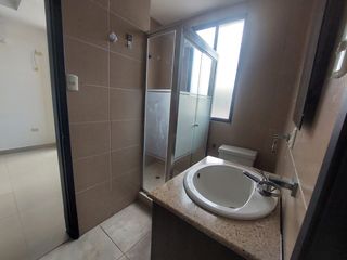 Foto 13 de Via la costa, Se renta linda casa 4 dormitorio con piscina