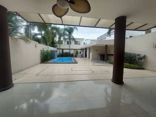 Foto 5 de Via la costa, Se renta linda casa 4 dormitorio con piscina