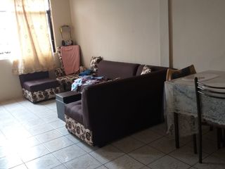 Foto 10 de VENTA DE ACOGEDORA CASA DE 2 PLANTAS EN CDLA MARTHADE ROLDOS