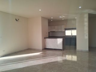 Apartamento en arriendo en Villa Campestre.