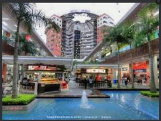 Foto 9 de ALQUILO OFICINA EN CENTRO COMERCIAL CHIPICHAPE