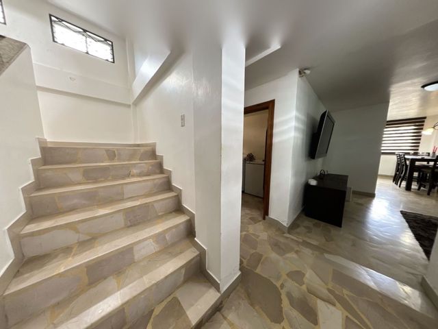 CASA+TERRENO 3 FRENTES EN VENTA 924 m2  LA CONCORDIA