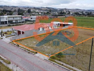 Foto 2 de Terreno de Venta en Latacunga