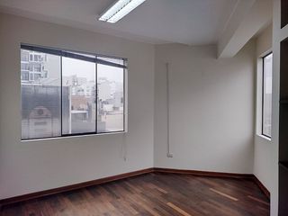 Foto 5 de OFICINA EN ALQUILER  CERCA AL MALECON DE MIRAFLORES