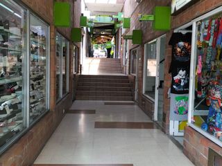 Local comercial en Venta C.C. Subazar Suba.