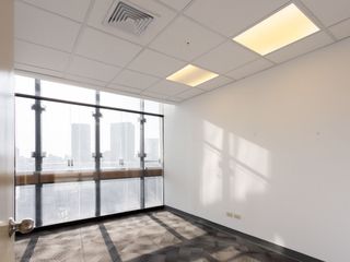 Foto 14 de ALQUILER Oficina 300 m2 en  San Isidro