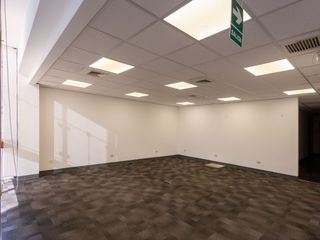 Foto 20 de ALQUILER Oficina 300 m2 en  San Isidro