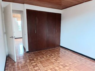 Arriendo Apartamento en Suba pinar con parqueadero 74 M2.