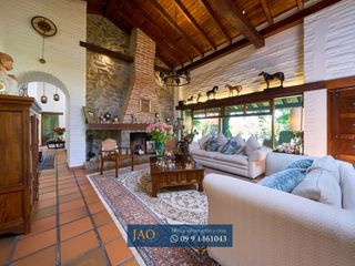 Foto 10 de Renta o Venta de Casa de Lujo dentro de Urbanización, Via Guayllabamba El Quinche