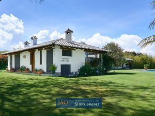 Foto 6 de Renta o Venta de Casa de Lujo dentro de Urbanización, Via Guayllabamba El Quinche