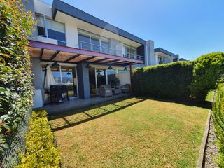 Foto 13 de Casa en venta en Cumbayá, Quito, Ecuador