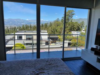 Foto 21 de Casa en venta en Cumbayá, Quito, Ecuador