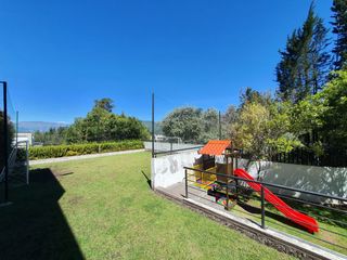 Foto 28 de Casa en venta en Cumbayá, Quito, Ecuador