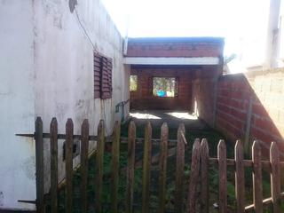 Foto 3 de Casa De 2 Habitaciones (verónica, Partido De Punta Indio).
