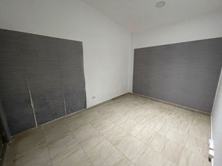 Foto 11 de Casa comercial en renta - Fundadores